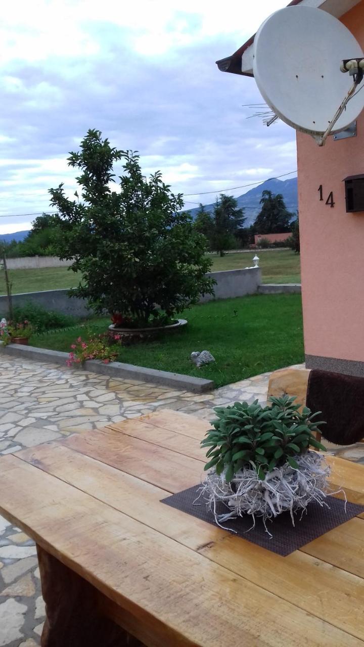 Holiday Home Izabela Kršan Exterior foto